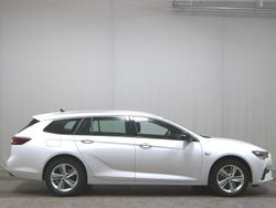 Weiss Gebraucht 2021 Opel Insignia Elegance Kombi | 9.980 € (Superpreis)