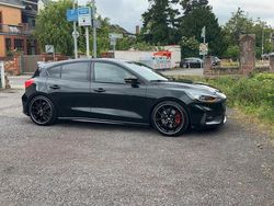 Schwarz Gebraucht 2020 Ford Focus ST Limousine | 24.999 € (Teuer)