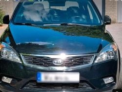 Schwarz Gebraucht 2010 Kia Ceed Kleinwagen | 3.750 € (Guter Preis)