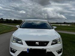 Weiß Gebraucht 2014 Seat Leon FR Limousine | 9.590 € (Teuer)