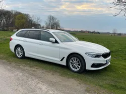 Weiß Gebraucht 2019 BMW 520 Sport Line Kombi | 22.500 € (Superpreis)