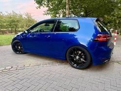 Blau Gebraucht 2015 VW Golf R Coupé | 16.500 €