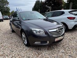 Grau Gebraucht 2009 Opel Insignia Kombi | 6.499 € (Etwas zu teuer)