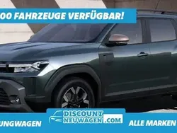 Zeder grün Gebraucht 2025 Dacia Duster Extreme SUV | 24.890 € (Fairer Preis)