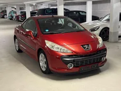 Rot Gebraucht 2007 Peugeot 207 CC Sport Cabrio | 3.500 € (Fairer Preis)
