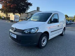 Weiß Gebraucht 2015 VW Caddy Van / Kleinbus | 11.300 € (Fairer Preis)