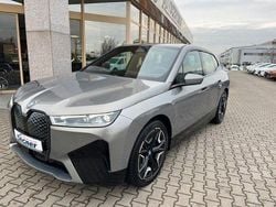 Oxidgrau/oxidgrau ii Gebraucht 2022 BMW iX Sport Line SUV | 41.740 € (Guter Preis)