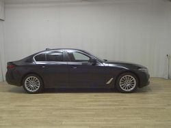 Schwarz Gebraucht 2022 BMW 520 Performance Limousine | 29.980 €