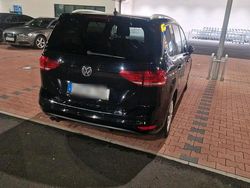 Schwarz Gebraucht 2019 VW Touran Van / Kleinbus | 12.500 € (Teuer)