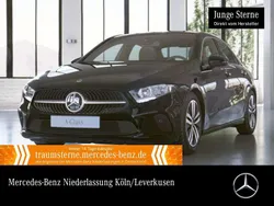 Schwarz Gebraucht 2021 Mercedes A250 Progressive Limousine | 25.890 € (Teuer)