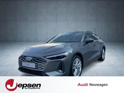 Chronosgrau metallic Neu 2024 Audi A5 Ambiente Coupé | 55.870 € (Superpreis)