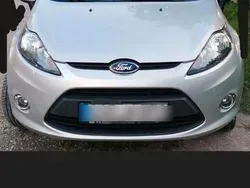 Grau Gebraucht 2012 Ford Fiesta Champions Edition Kleinwagen | 4.700 € (Fairer Preis)