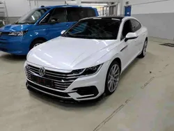 Weiß Gebraucht 2017 VW Arteon R-line Limousine | 21.890 € (Fairer Preis)