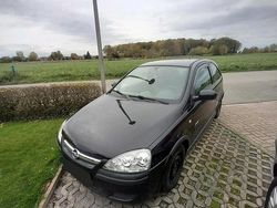 Schwarz Gebraucht 2006 Opel Corsa Kleinwagen | 1.200 € (Etwas zu teuer)