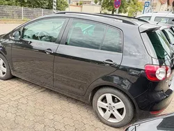Schwarz Gebraucht 2010 VW Golf VI Limousine | 4.700 € (Fairer Preis)