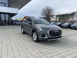 Chronosgrau metallic Gebraucht 2021 Audi Q3 Advanced Plus SUV | 29.680 € (Fairer Preis)
