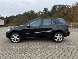 Schwarz Gebraucht 2007 Mercedes ML280 SUV | 4.990 € (Guter Preis)
