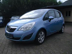 Blau Gebraucht 2013 Opel Meriva Van / Kleinbus | 6.950 € (Fairer Preis)