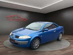 Blau Gebraucht 2005 Renault Mégane Cabriolet Dynamique Cabrio | 2.999 € (Fairer Preis)