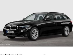 Schwarz Gebraucht 2022 BMW 320 Shadowline Kombi | 25.990 € (Superpreis)