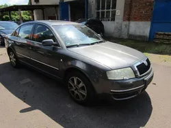 Grau Gebraucht 2003 Skoda Superb Elegance Limousine | 1.490 € (Etwas zu teuer)