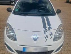 Weiß Gebraucht 2006 Renault Twingo Kleinwagen | 1.950 € (Teuer)