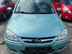Grün Gebraucht 2005 Opel Corsa S Kleinwagen | 999 € (Guter Preis)