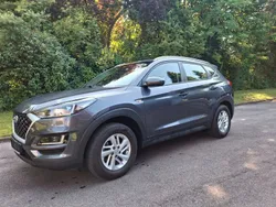 Grau Gebraucht 2019 Hyundai Tucson Select SUV | 14.300 € (Fairer Preis)