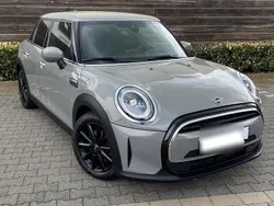 Grau Gebraucht 2021 Mini ONE Kleinwagen | 20.500 € (Fairer Preis)