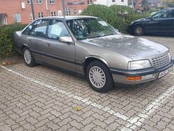 Beige Gebraucht 1988 Opel Senator Limousine | 2.900 €