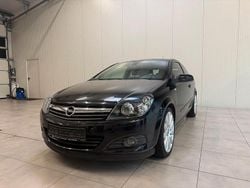 Schwarz Gebraucht 2006 Opel Astra GTC Sport Coupé | 3.490 € (Teuer)