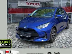 Blau Gebraucht 2022 Toyota Yaris Hybrid Team Limousine | 17.990 € (Guter Preis)