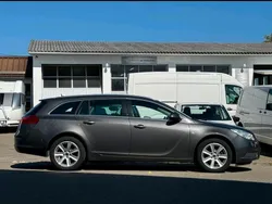 Silber Gebraucht 2010 Opel Insignia Kombi | 4.200 € (Fairer Preis)