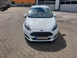 Weiß Gebraucht 2015 Ford Fiesta Titanium Kleinwagen | 6.000 € (Guter Preis)
