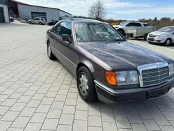 Braun Gebraucht 1992 Mercedes 220 Coupé | 8.000 €
