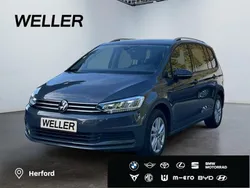 Grau Gebraucht 2022 VW Touran Comfortline Van / Kleinbus | 29.990 € (Fairer Preis)