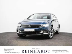 Aquamarinblau metallic Gebraucht 2023 VW Passat Alltrack Kombi | 36.280 € (Fairer Preis)