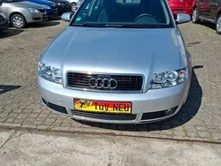 Silber Gebraucht 2004 Audi A4 Limousine | 2.700 € (Fairer Preis)