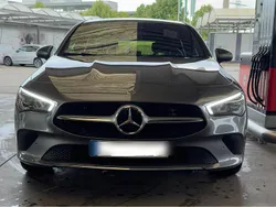 Grau Gebraucht 2020 Mercedes 200 Progressive Limousine | 29.500 €