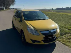 Gelb Gebraucht 2009 Opel Corsa Edition Limousine | 2.220 € (Fairer Preis)