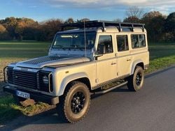 Silber Gebraucht 2005 Land Rover Defender SUV | 41.900 € (Fairer Preis)