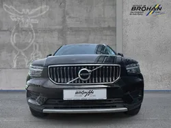Black solid (stone) / solid Gebraucht 2021 Volvo XC40 Inscription SUV | 31.480 € (Guter Preis)