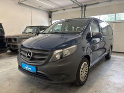 Stahlblau Gebraucht 2022 Mercedes Vito Van / Kleinbus | 29.999 € (Etwas zu teuer)