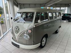Grau Gebraucht 1964 VW T1 Van | 85.000 €