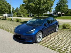 Blau Gebraucht 2023 Tesla Model 3 RWD Limousine | 28.980 € (Guter Preis)