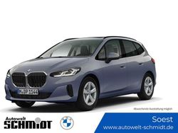 Sparkling kupfergrau metallic Gebraucht 2025 BMW 220 Active Tourer Van / Kleinbus | 34.988 € (Etwas zu teuer)