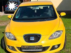 Gelb Gebraucht 2006 Seat Leon Kleinwagen | 2.000 € (Etwas zu teuer)