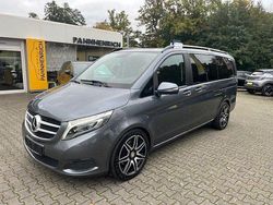 Grau Gebraucht 2018 Mercedes V250 Edition Van / Kleinbus | 38.490 € (Fairer Preis)