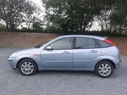 Blau Gebraucht 2004 Ford Focus Viva X Kleinwagen | 1.490 € (Superpreis)
