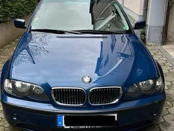 Blau Gebraucht 2003 BMW 320 Limousine | 6.100 € (Fairer Preis)